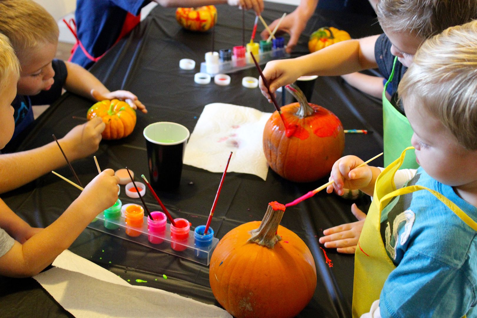 the-andelins-pumpkin-painting-party
